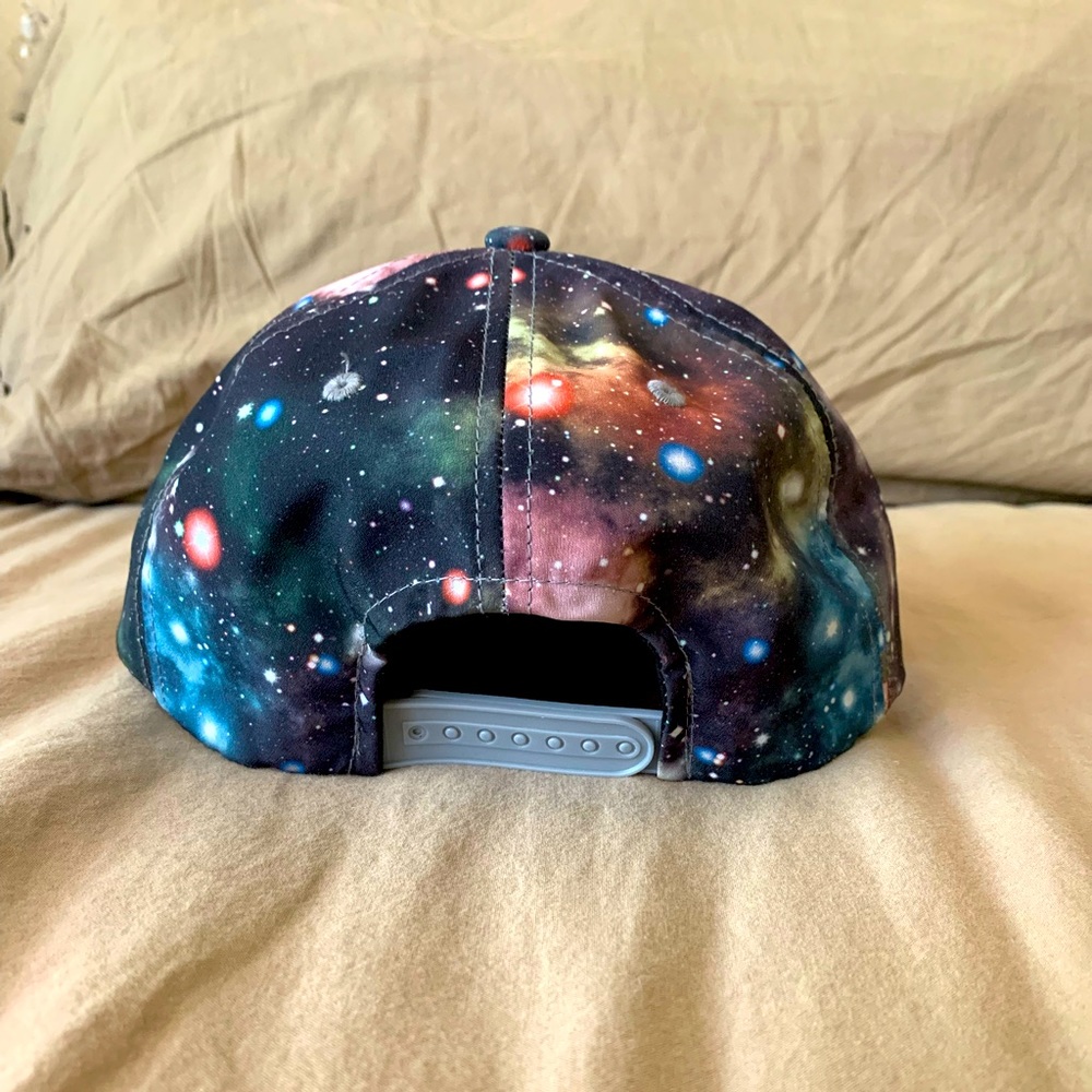 BAW SnapBack - Picture 3 of 4